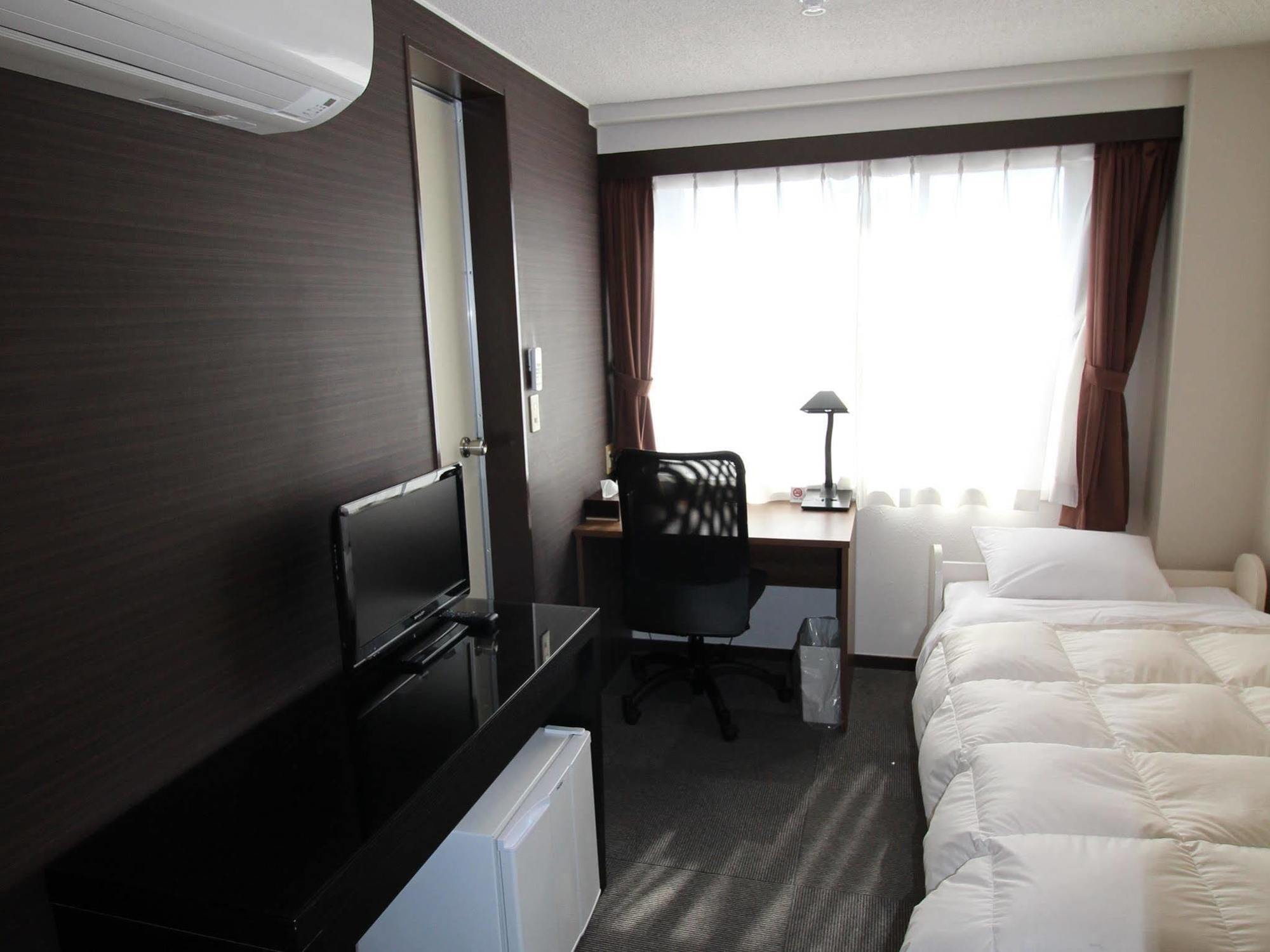 Hotel Chrysantheme Kyoto Dış mekan fotoğraf